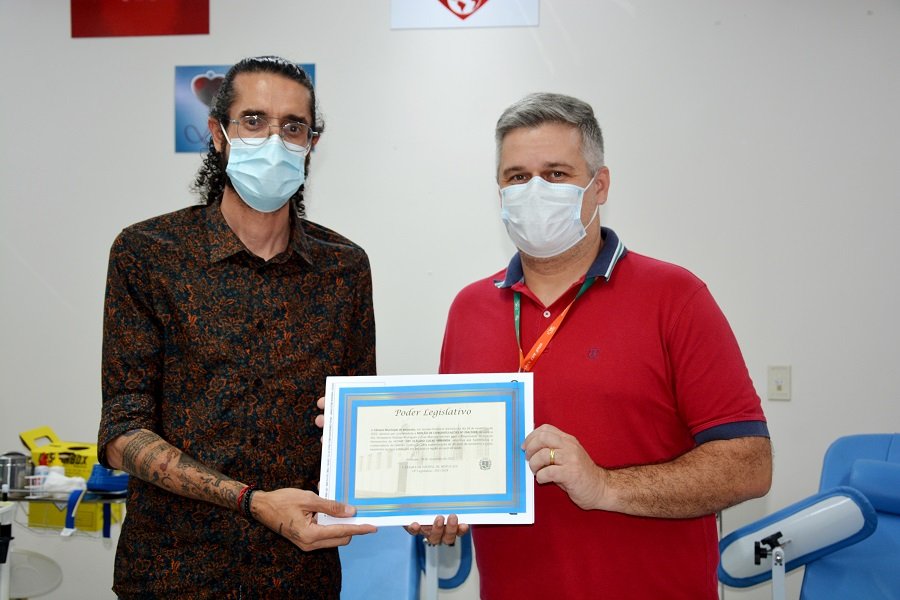 Hemocentro de Botucatu recebe moção de congratulação da Câmara de Botucatu