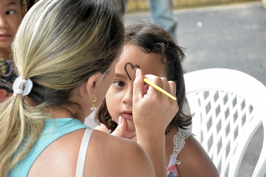 Moradores do Porto Said recebem ação social da Prefeitura