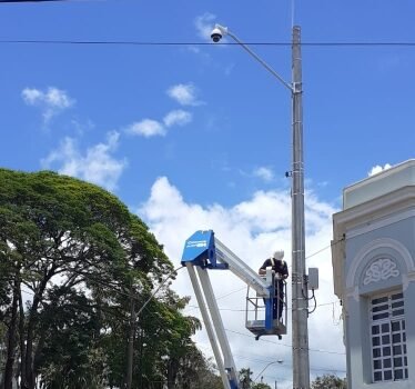 São Manuel inicia instalação de 48 novas câmeras de segurança pela cidade