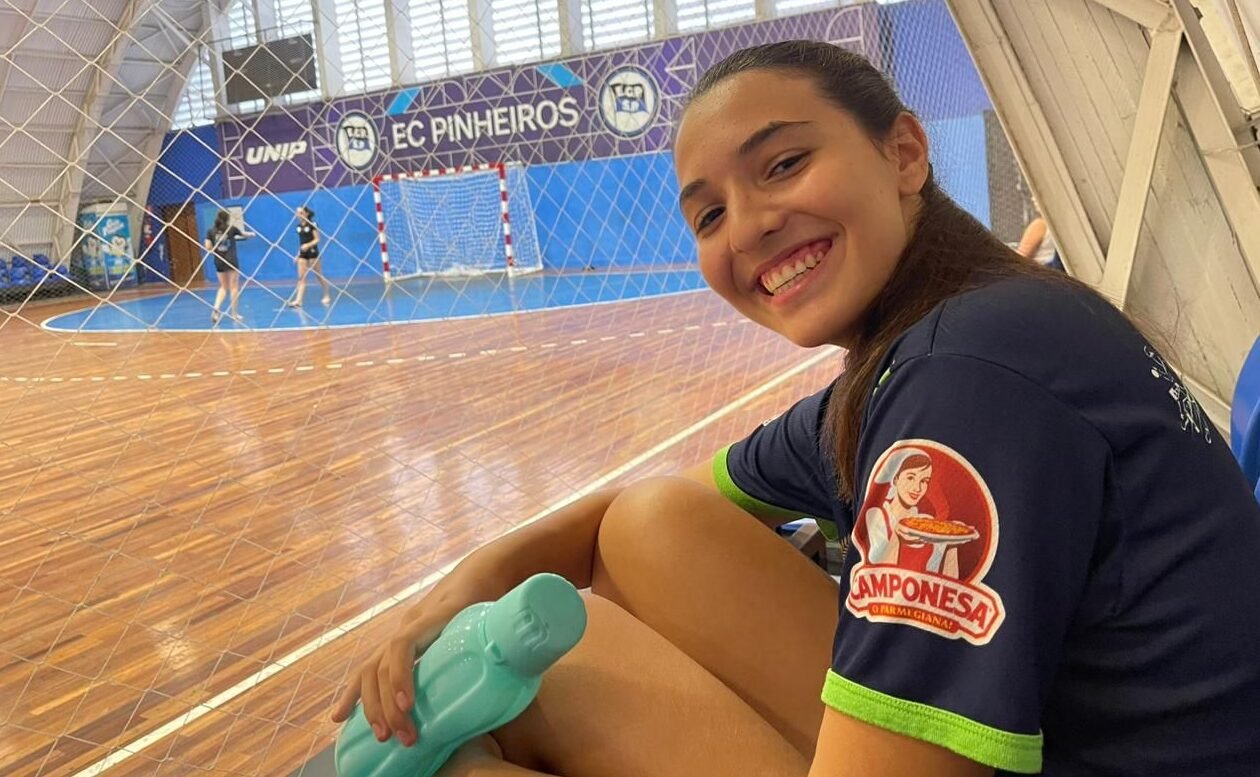Botucatuense jogará handebol pelo Esporte Clube Pinheiros