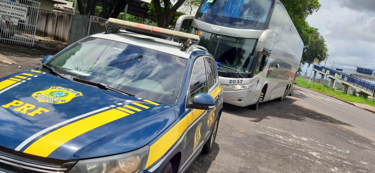 Ministro da Justiça anunciar ter lista com contratantes de ônibus usados em atos antidemocráticos