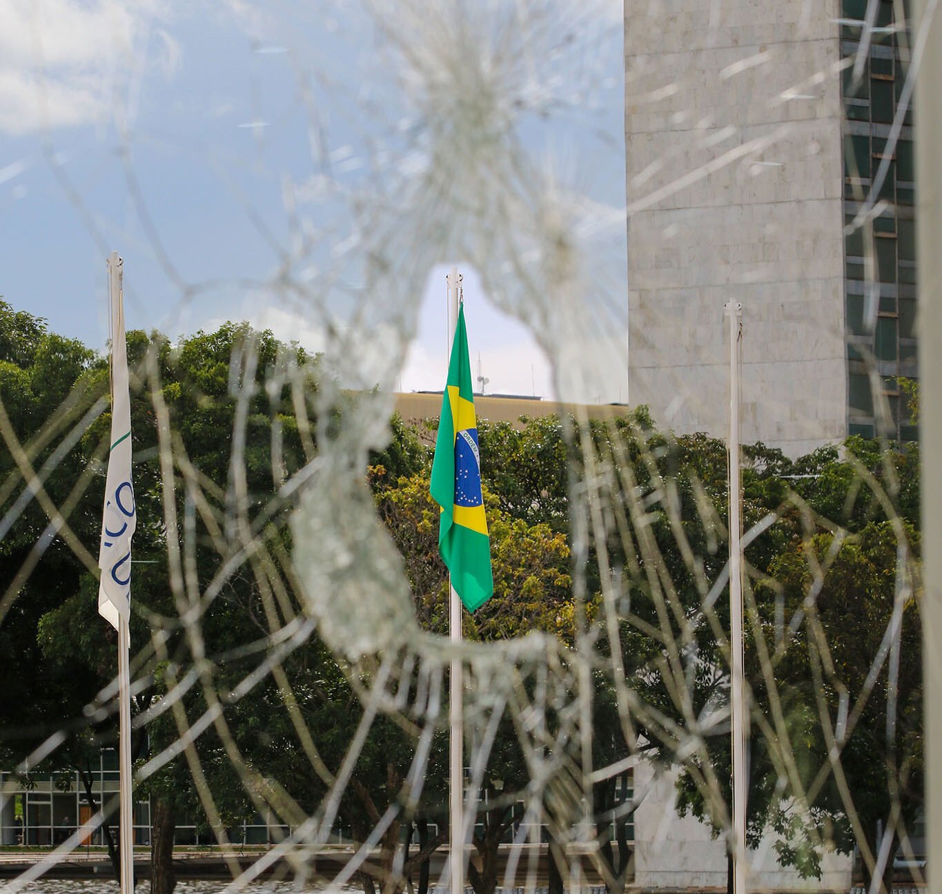 Botucatu terá ato em defesa da democracia e repúdio a ataques aos Três Poderes neste sábado (14)