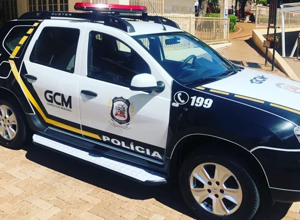 Homem com medida protetiva invade casa da ex e tenta sequestrar bebê