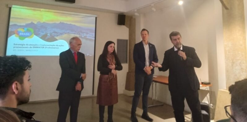 Cuesta de Botucatu ganha exposição na maior feira de turismo de Portugal