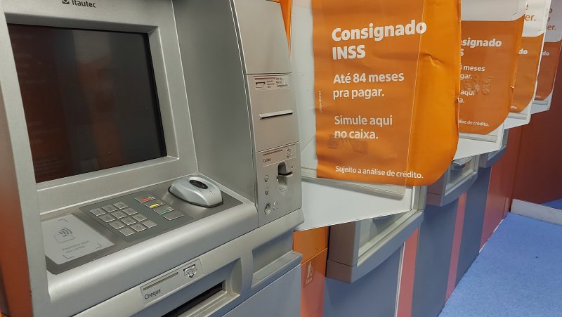 Cobranças indevidas são as maiores queixas de clientes bancários