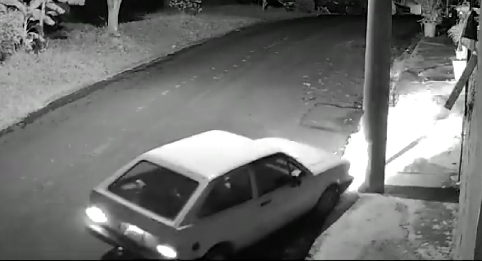 Motorista foge após colidir contra moto em Botucatu