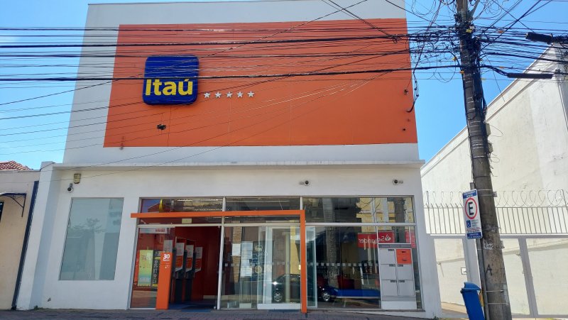 Itaú fechará agência em Botucatu