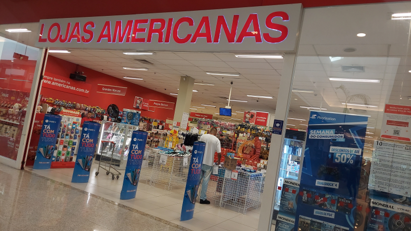Americanas divulga prejuízo de R$ 19,1 bi em 2021 e 2022