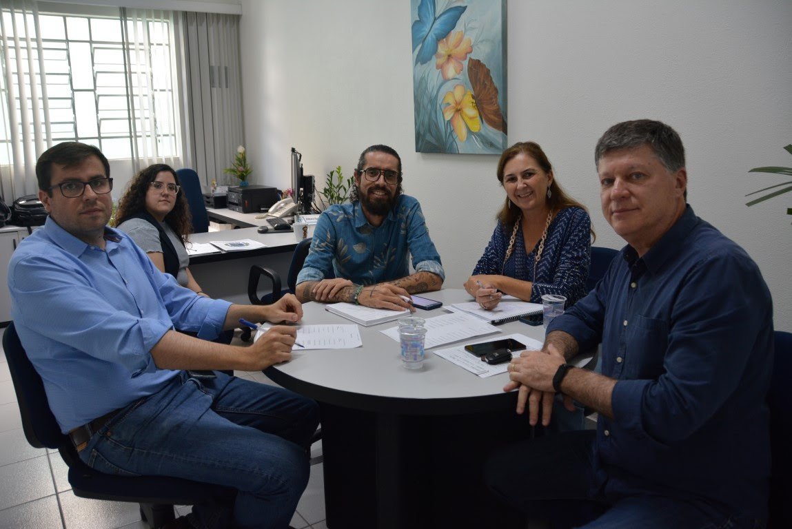 Botucatu: vereadores debatem mobilidade urbana com secretário