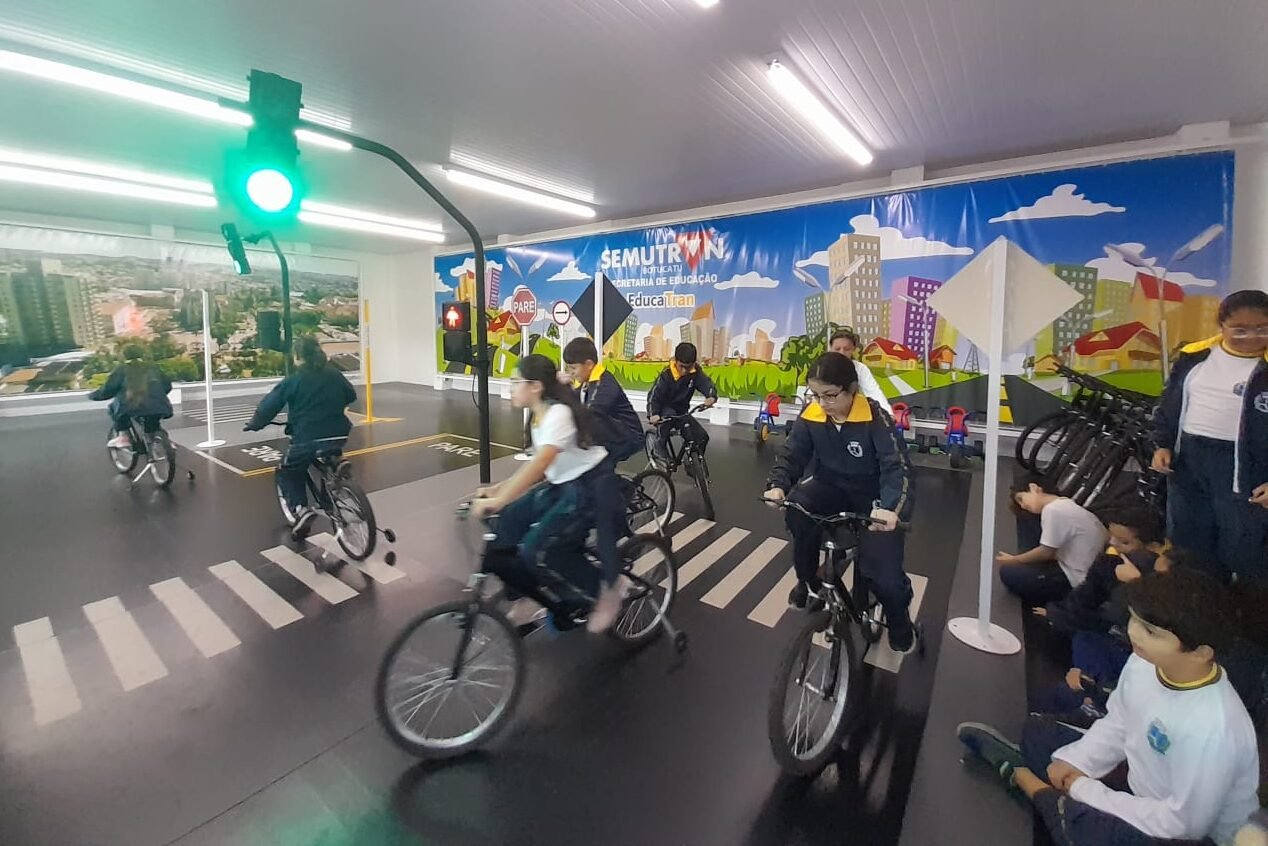 Projeto de educação no trânsito atendeu 3 mil alunos da rede municipal