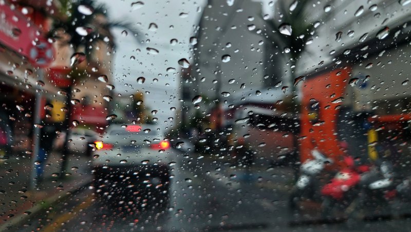 Defesa Civil faz alerta para chuvas neste final de semana