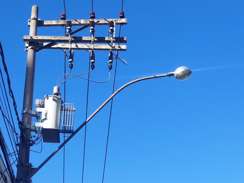 Vereadores aprovam alterações no cronograma de programa de iluminação pública