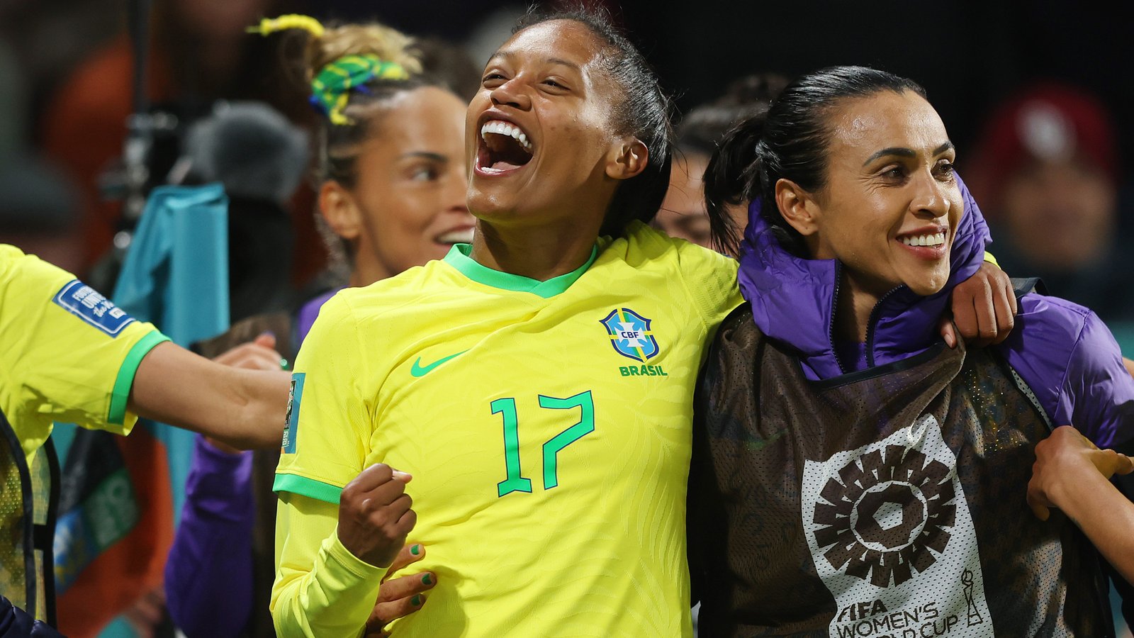 Brasil estreia com goleada na Copa do Mundo feminina