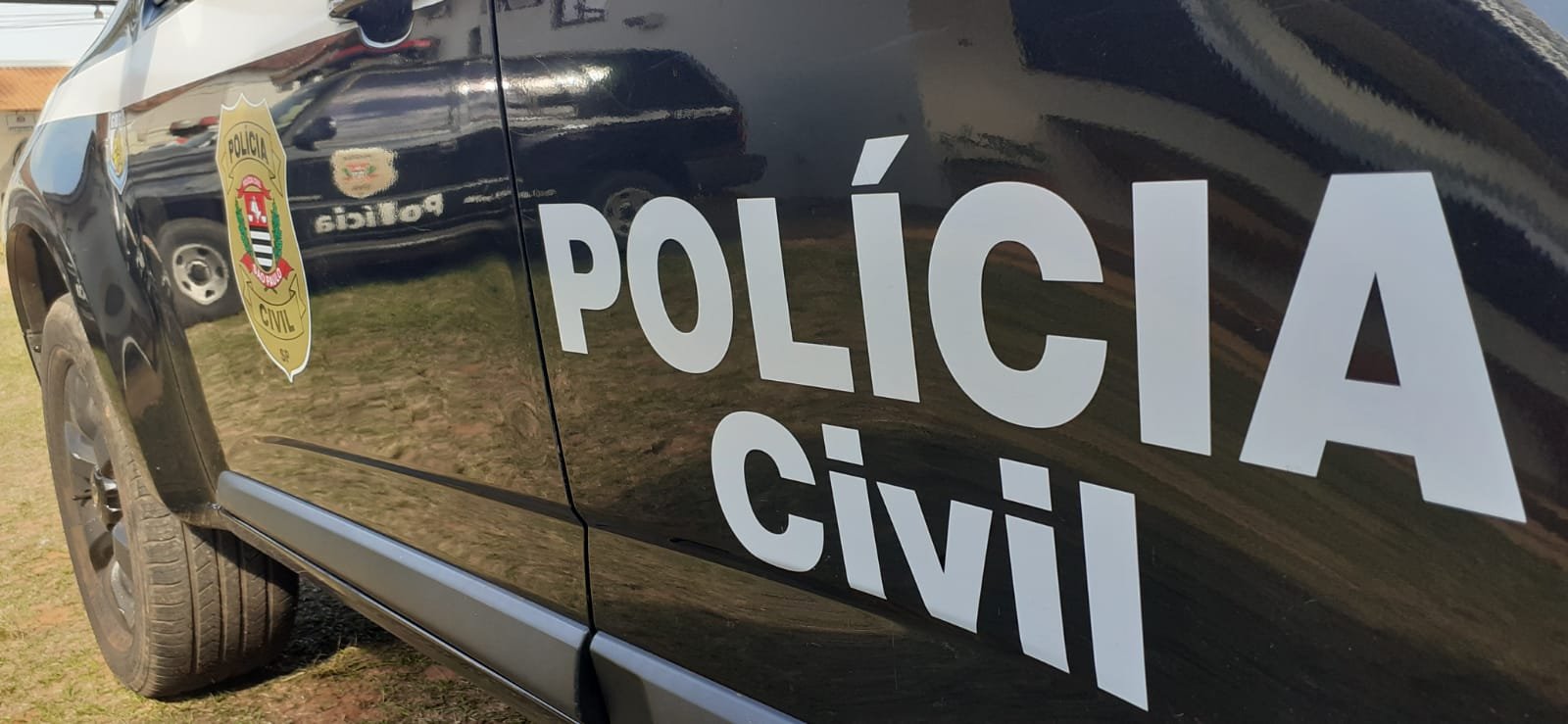 Golpista que se passava por assistente social é preso