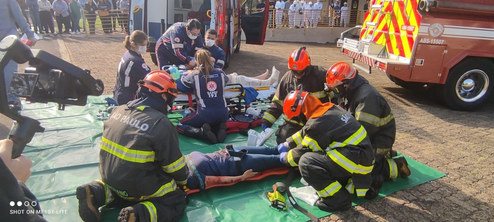 Bombeiros e empresas fazem simulados de atendimento de emergências