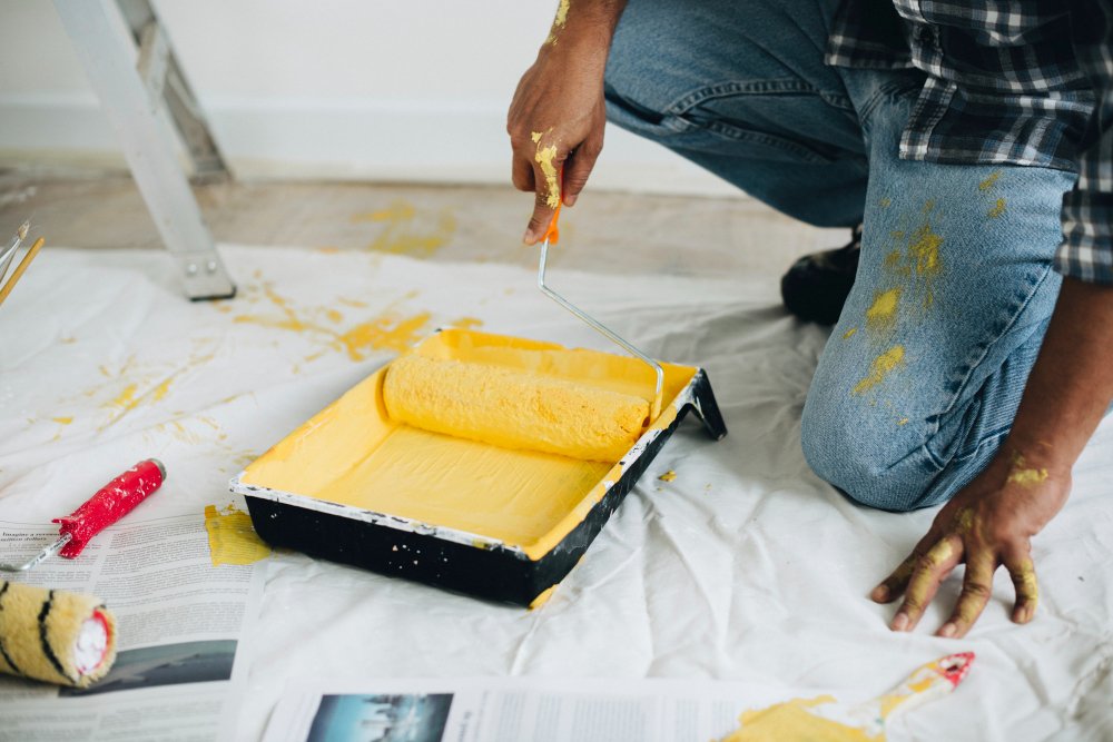 Pesquisa constata diferença de 130% nos preços de produtos para pintura residencial