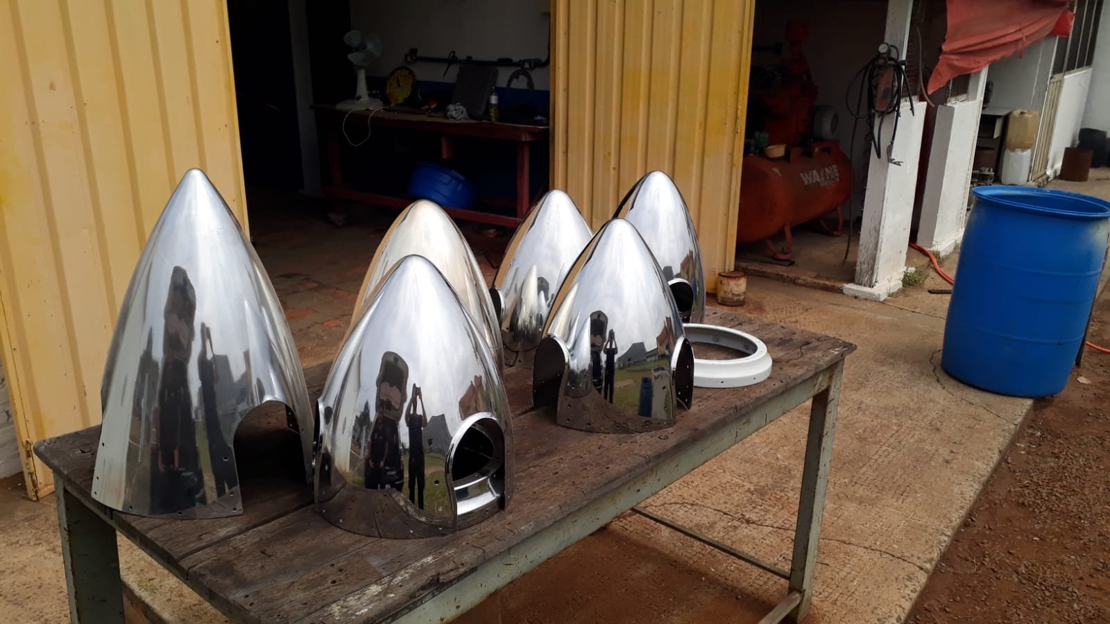 Polícia apreende peças de avião irregulares no aeroporto de Botucatu