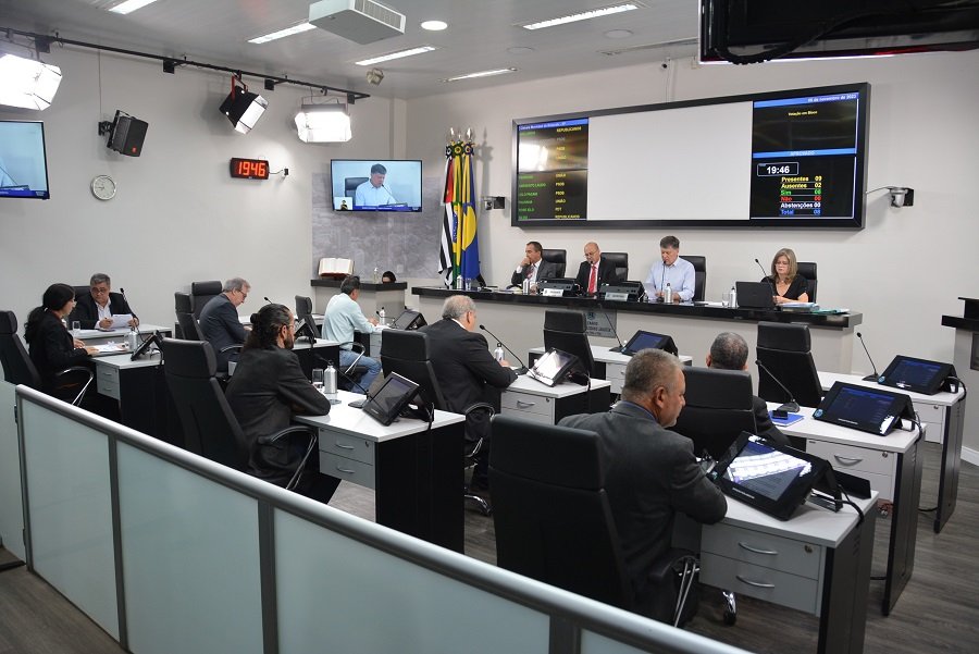 Câmara de Botucatu aprova mudança em convênio para serviço de guincho