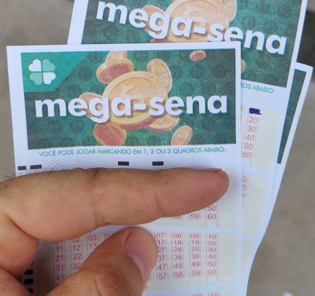 Mega-Sena sorteia prêmio estimado em R$ 3,5 milhões