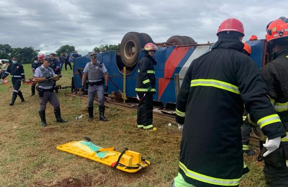 Simulado de acidente na Rondon capacita serviços de resgate