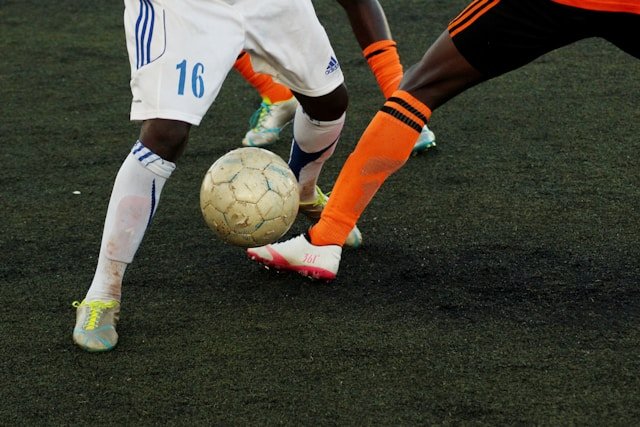 Botucatu e Lins decidem a Copa CASA de Futebol nesta quinta (28)