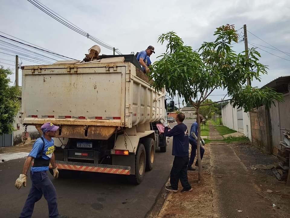 Mutirão de limpeza percorrerá 14 bairros de Botucatu; confira: