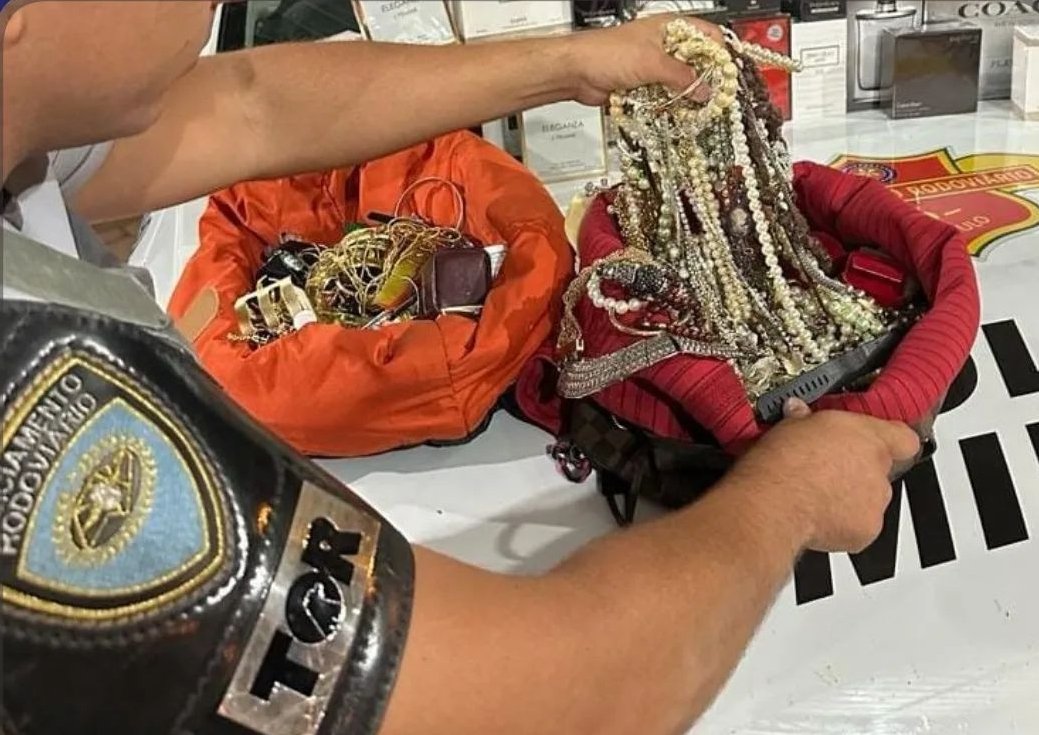 Polícia captura quadrilha que cometeu série de roubos de joias