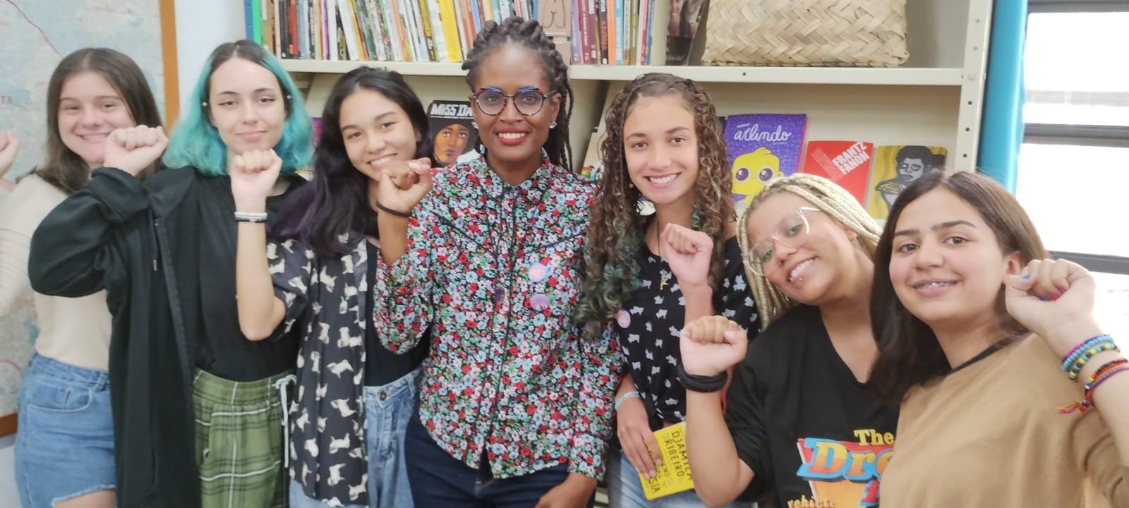 Aluna da Unesp Botucatu desenvolve biblioteca antirracista