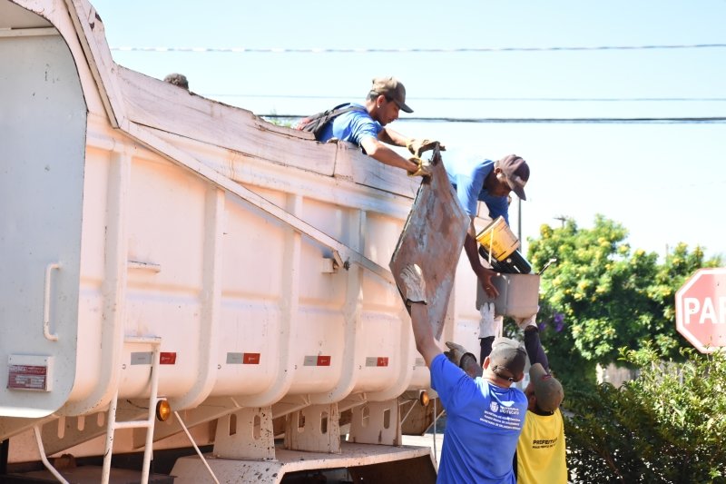 Botucatu: mutirão de limpeza prossegue nesta terça (9) na região Leste