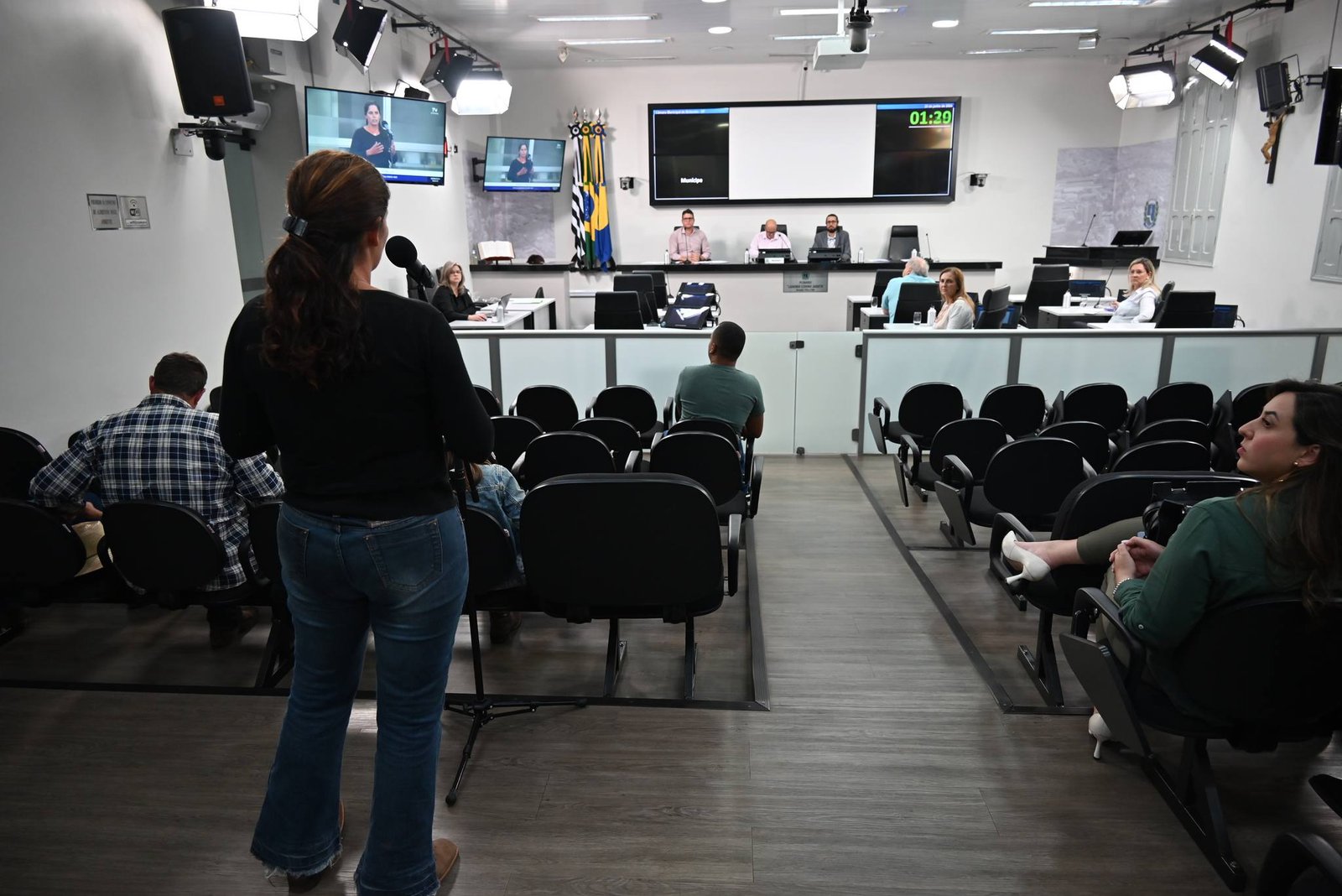 Audiência aborda inclusão de novos usos no zoneamento urbano