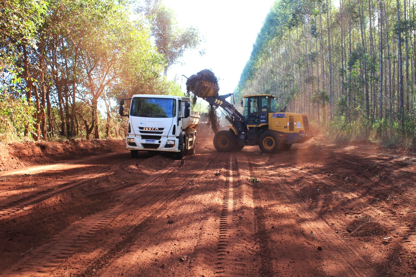 Estrada rural do Ponte Alta, em Avaré, é alargada