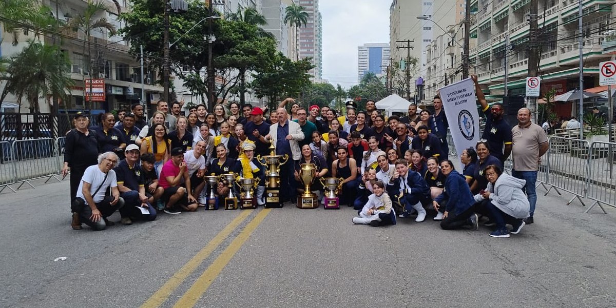 Banda Marcial de Botucatu-Afrape conquista título em Santos