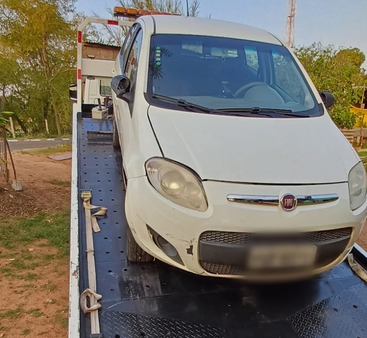 Carro furtado em Botucatu é recuperado em Anhembi