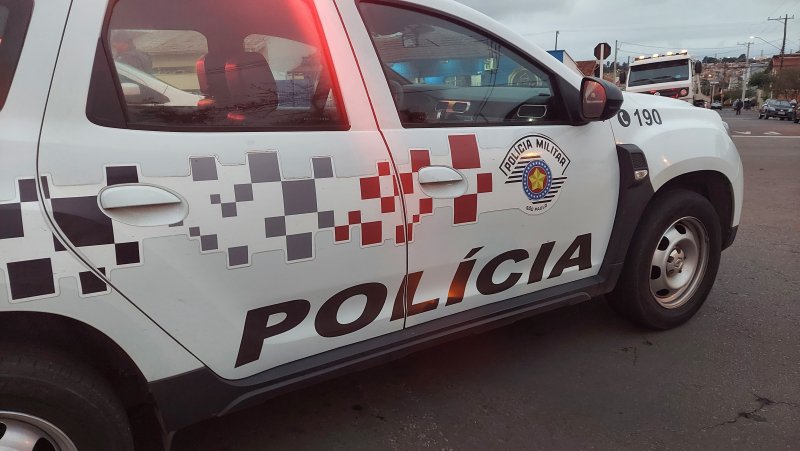 Botucatu: mulher é presa por tentar matar amásio a facada