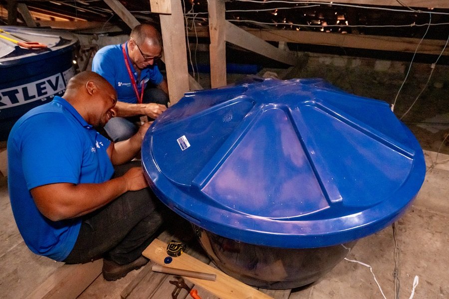 Instituto Embraer doa aquecedores de água a entidades de Botucatu