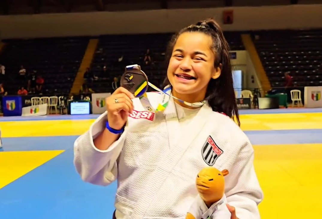 Judoca do Sesi Botucatu é bronze no Brasileiro Sub-15