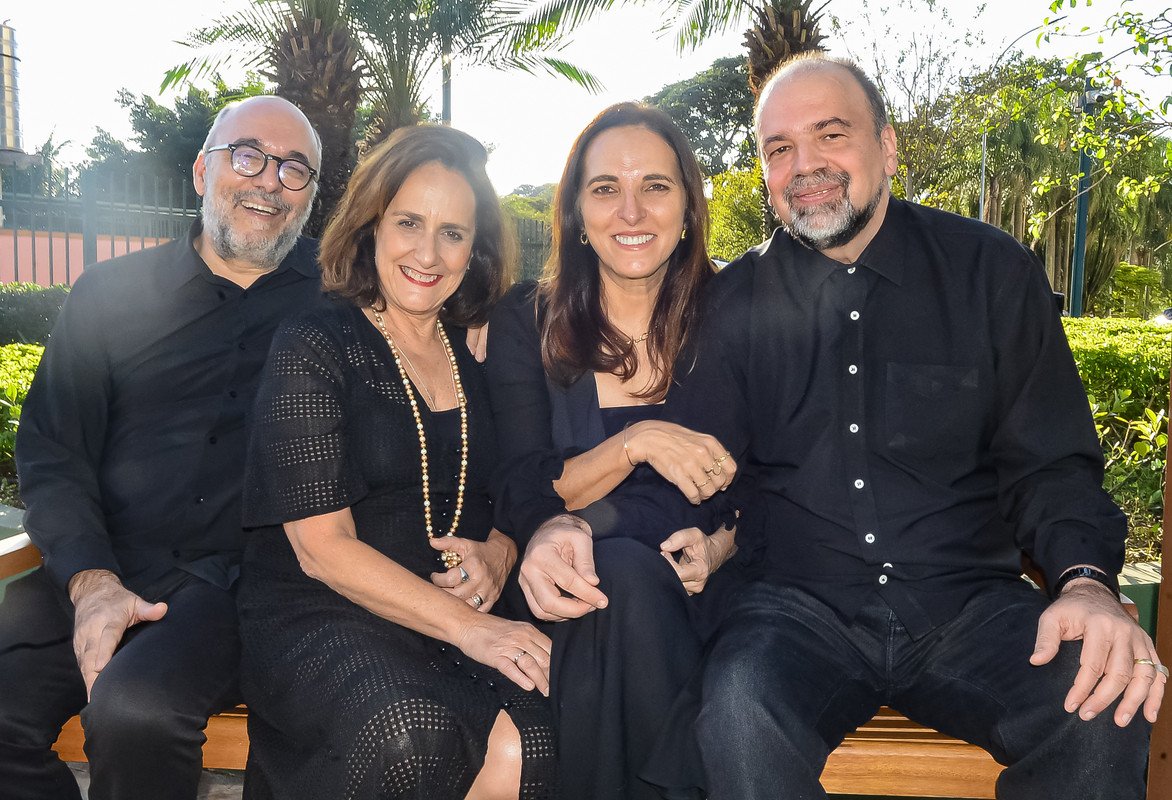 Trovadores Urbanos fazem show gratuito na região neste sábado (12)