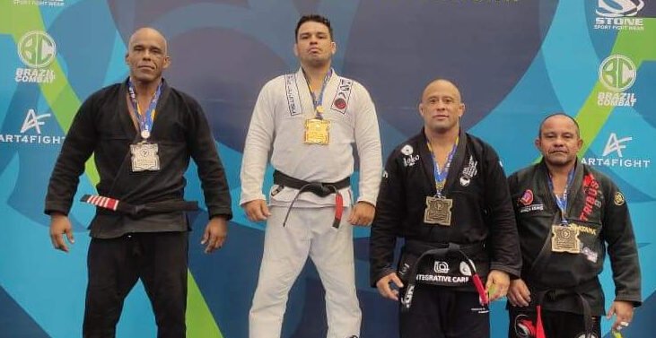 Botucatuense é campeão sul-americano de jiu-jitsu