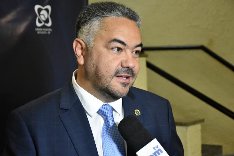 Fábio Leite envia à Câmara de Botucatu projeto que inicia reforma administrativa