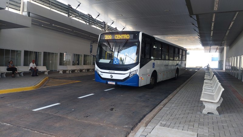 Carnaval 2025: Prefeitura reforça linhas de ônibus nos dias de evento