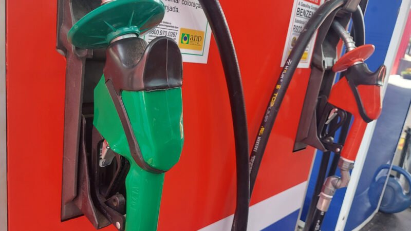 Governo prevê aumento de etanol na gasolina para 32%