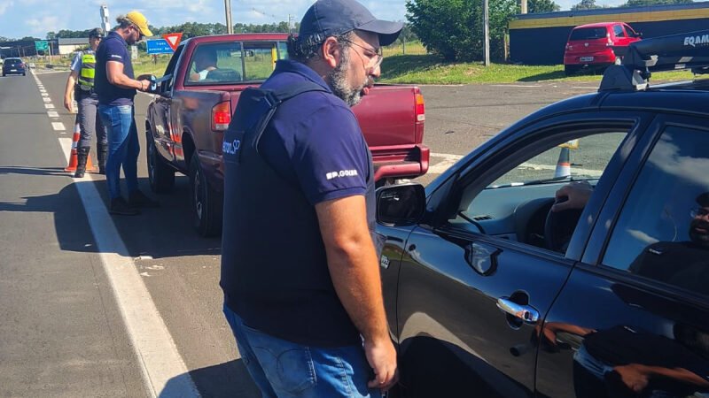 Ação fiscaliza 1,6 mil motoristas na Rondon, em Botucatu