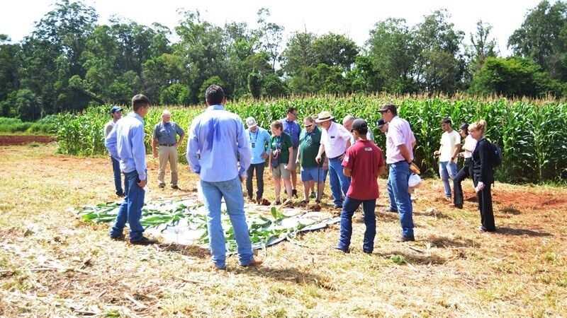 Unesp Botucatu recebe visita de produtores rurais dos EUA