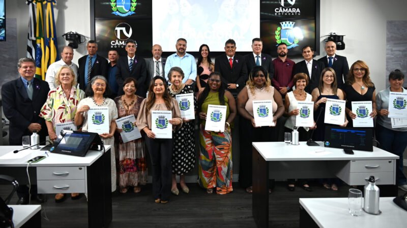 Câmara Municipal faz sessão para homenagear mulheres botucatuenses