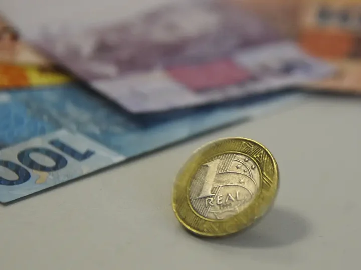 Desenrola Brasil: saiba como usar FGTS para pagar dívidas em atraso