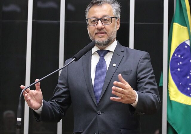João Cury reeleito deputado federal