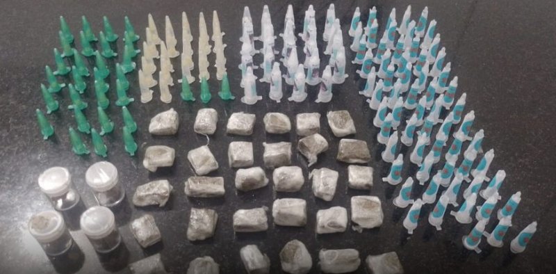 Adolescente apreendido por tráfico de drogas