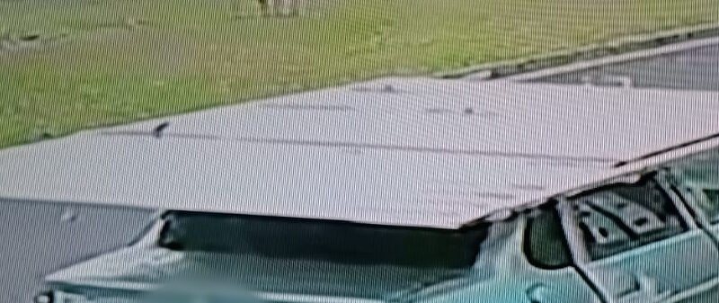 Portão é levado de terreno; bilhete dizia que não “era para venda ou doação”