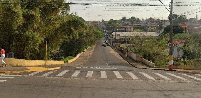 Avaré: rua Minas Gerais passa a ter sentido único de direção