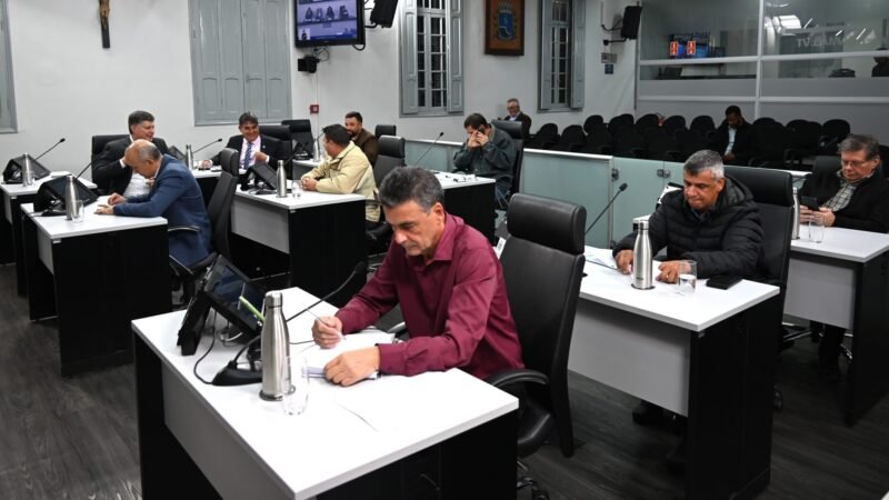 Câmara de Botucatu aprova proposta que aumenta gratificação a policiais e bombeiros